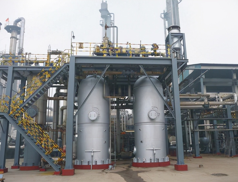 尴尬！制裁后大众、宝马等车企部分停产，2种关键材料被俄掌控