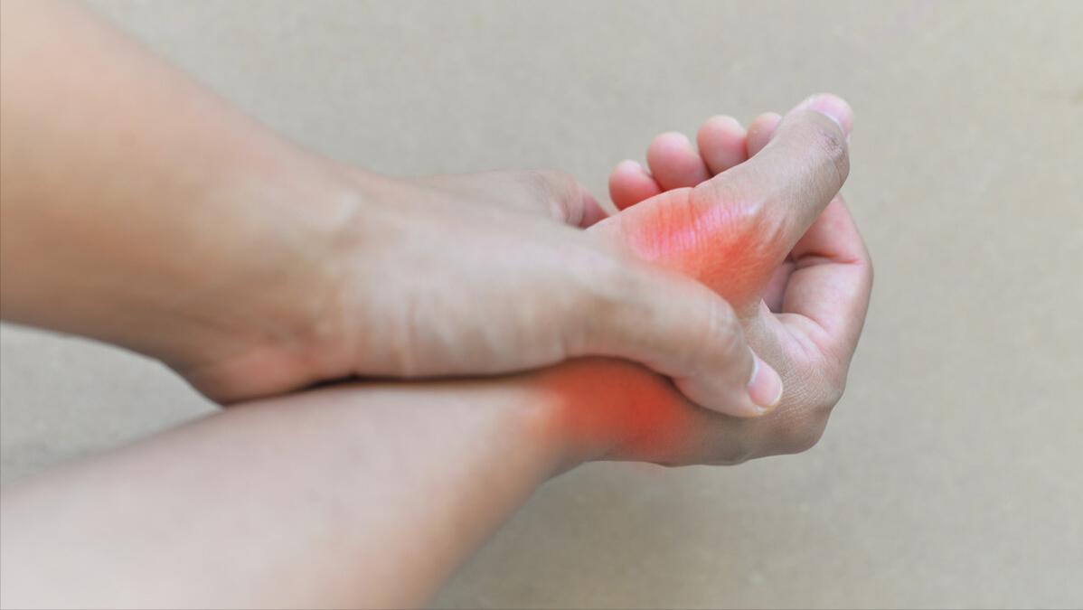 尿酸高吃的药对人伤害大吗,非布司他降尿酸后怎么保持低尿酸