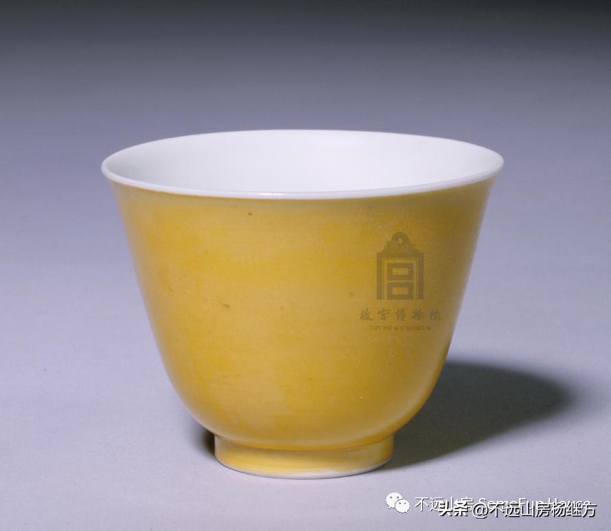 雍正乳白釉瓷器 (雍正年代青釉瓷器)