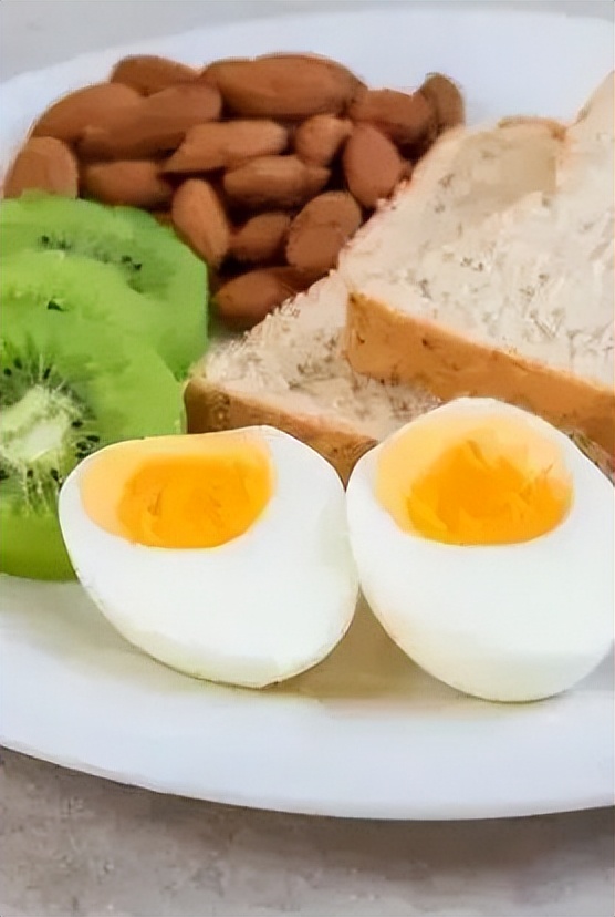 高考来临考生应该怎么吃,临近高考的考生吃什么好