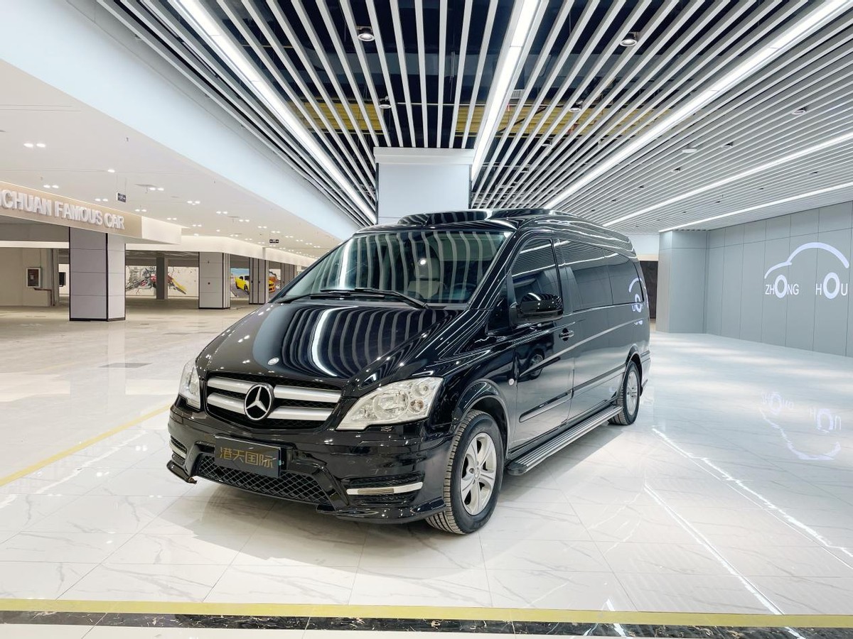 2021款奔驰威霆上市提供79座可选,24款奔驰威霆最新价格优惠多少