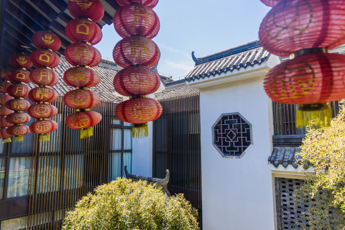 春日下江南杭州,春日下江南古镇