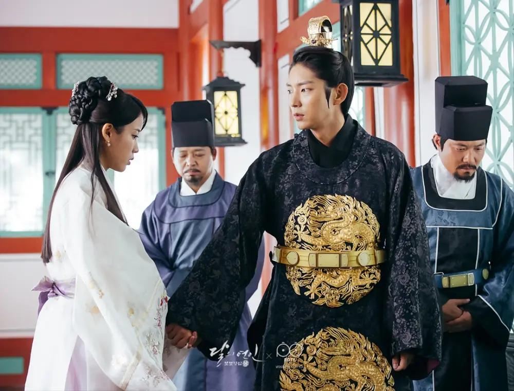 步步惊心丽李准基iu遮雨剪辑,步步惊心韩国版李准基