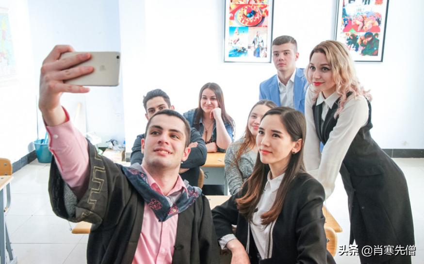 我，90后山西女孩，勇闯俄罗斯，被俄罗斯帅哥追求，不接受反被打