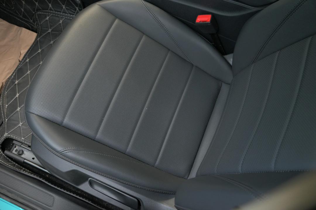 2015款朗逸1.4t二手现在值多少钱,大众朗逸1.5t星空顶配