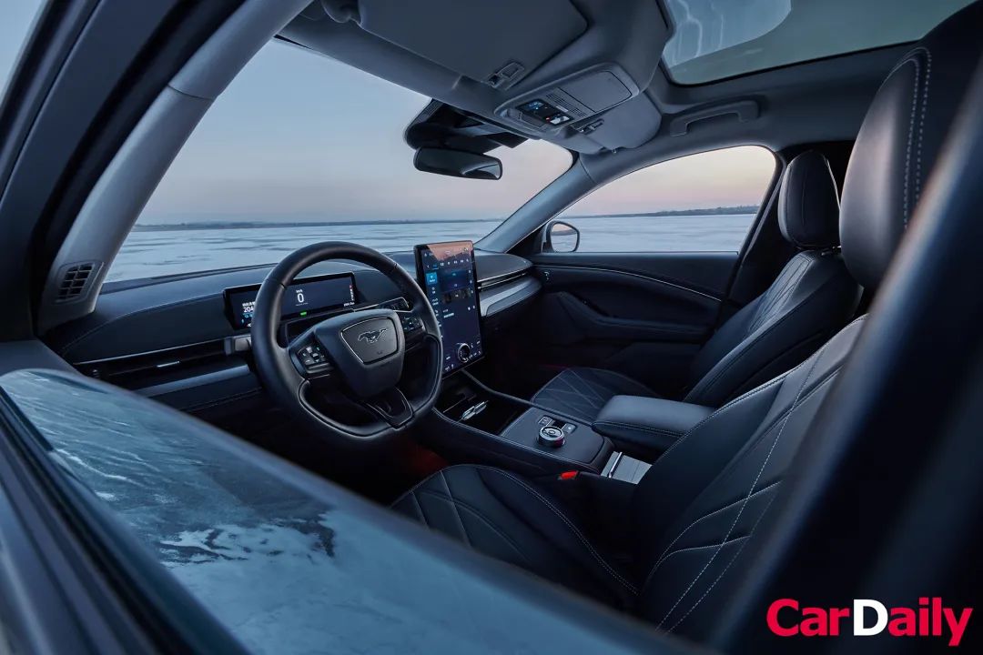 怎么在冰雪路面骑摩托,怎么在冰雪路面漂移