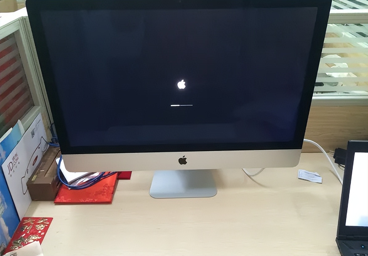 mac屏幕损坏怎么外接显示屏,Mac电脑屏幕坏了怎么使用