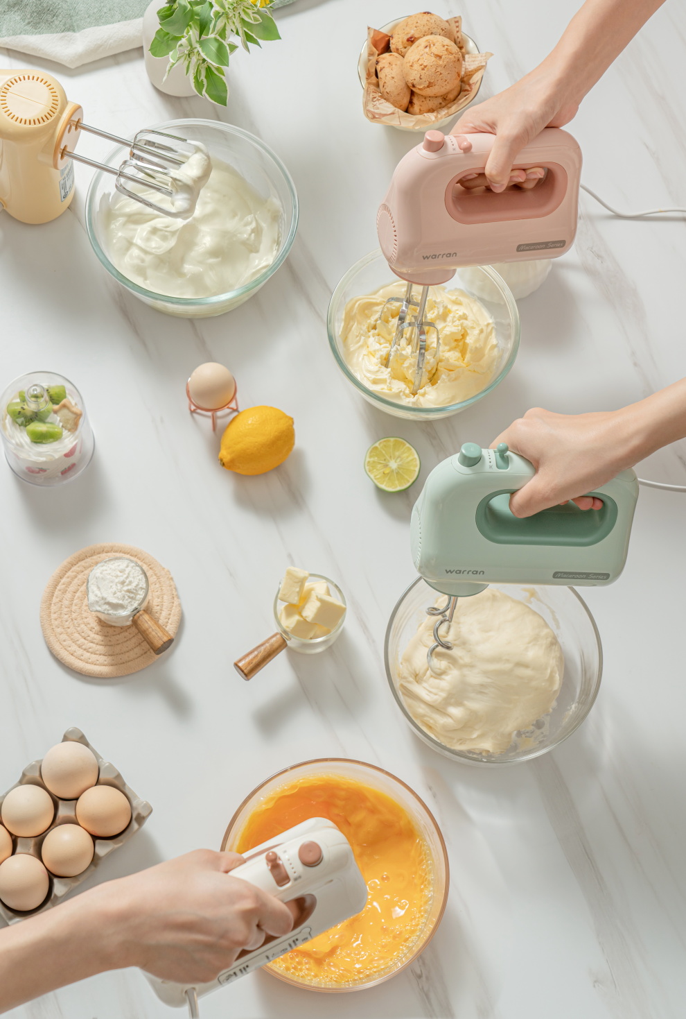 爆款最新款的打蛋器,电动打蛋器大功率可和面