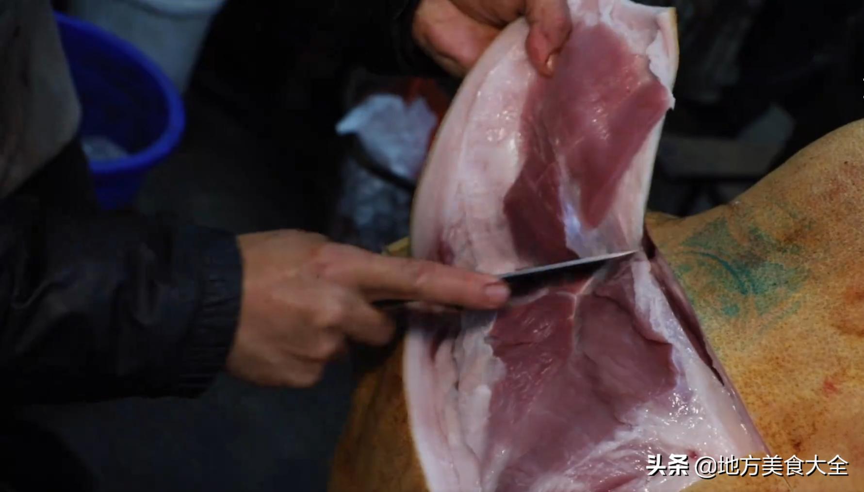 云南虫子美食生吃,原始人野外美食