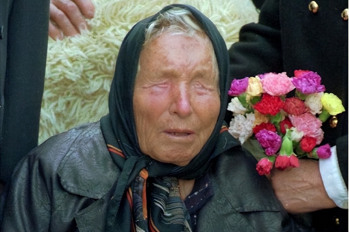 盲眼龙婆惊世预言,2024盲眼龙婆的三大预言