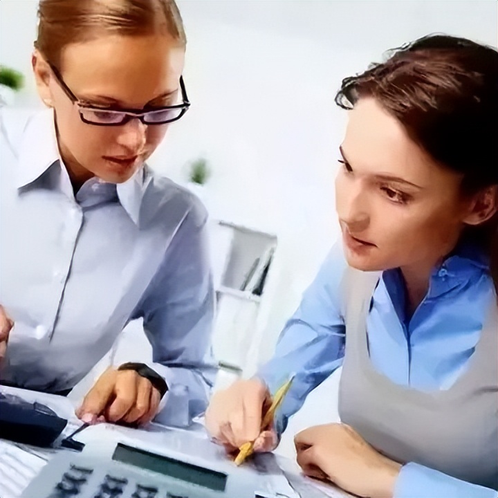 从事财务会计工作我具备的优势,为什么会选择财务会计这个岗位