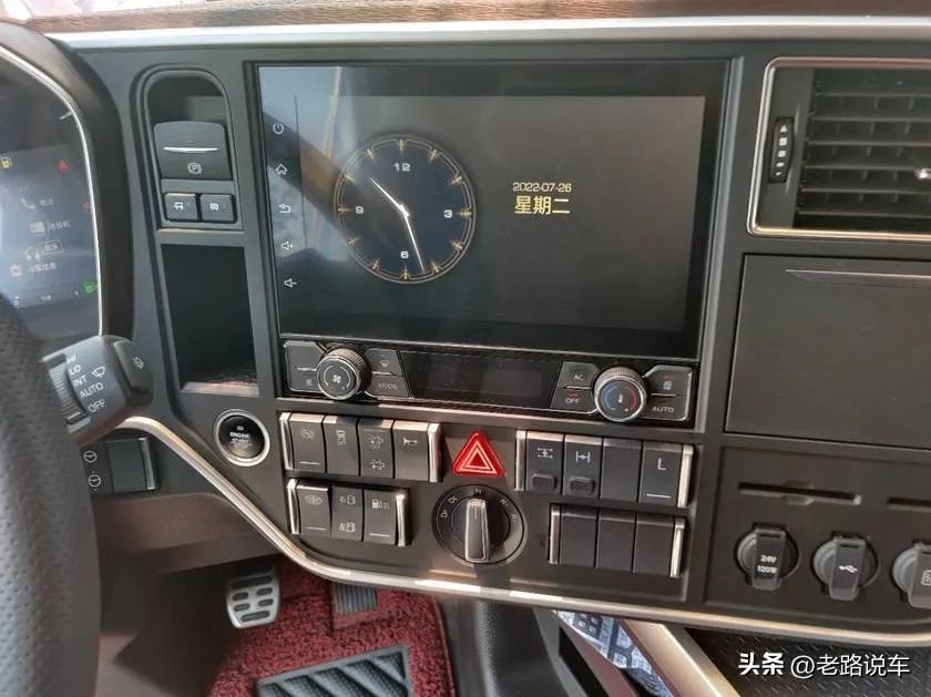 5万鹰途生活舱,解放鹰途生活舱试驾视频