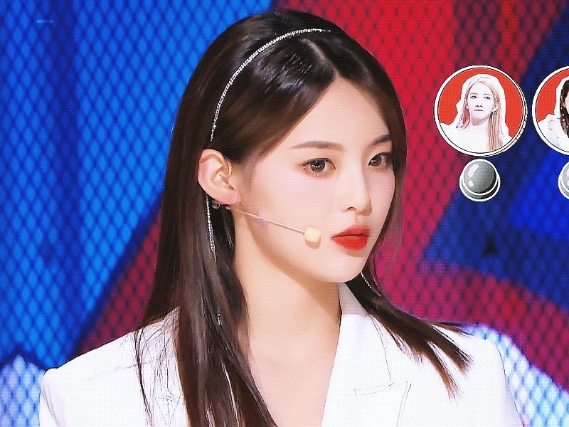 2018发色显肤色白又低调的发色,浅发色和深发色哪个更低调