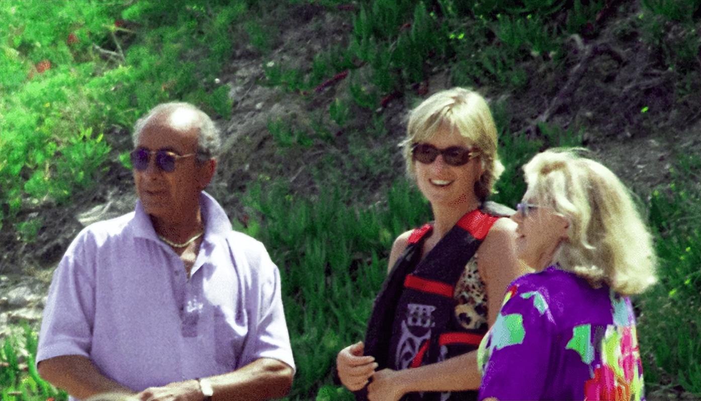 多迪和戴安娜的关系,多迪和戴安娜年龄