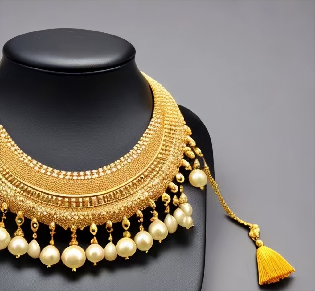 金饰发暗怎么处理好,普通首饰褪色怎么恢复原色