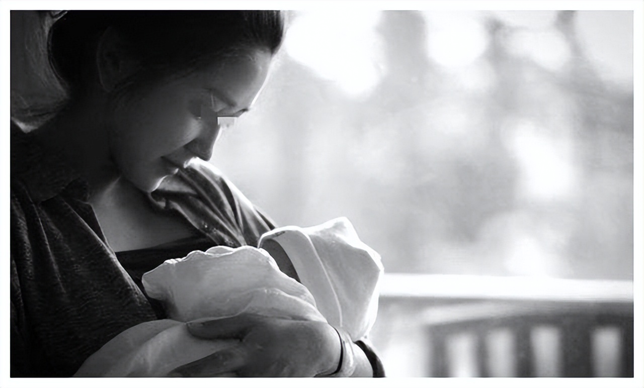 90后小伙成为催乳师,小伙做催乳师月入十万