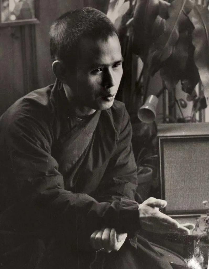 一行禅师活在此时此刻,一行禅师正念疗法32个训练方法