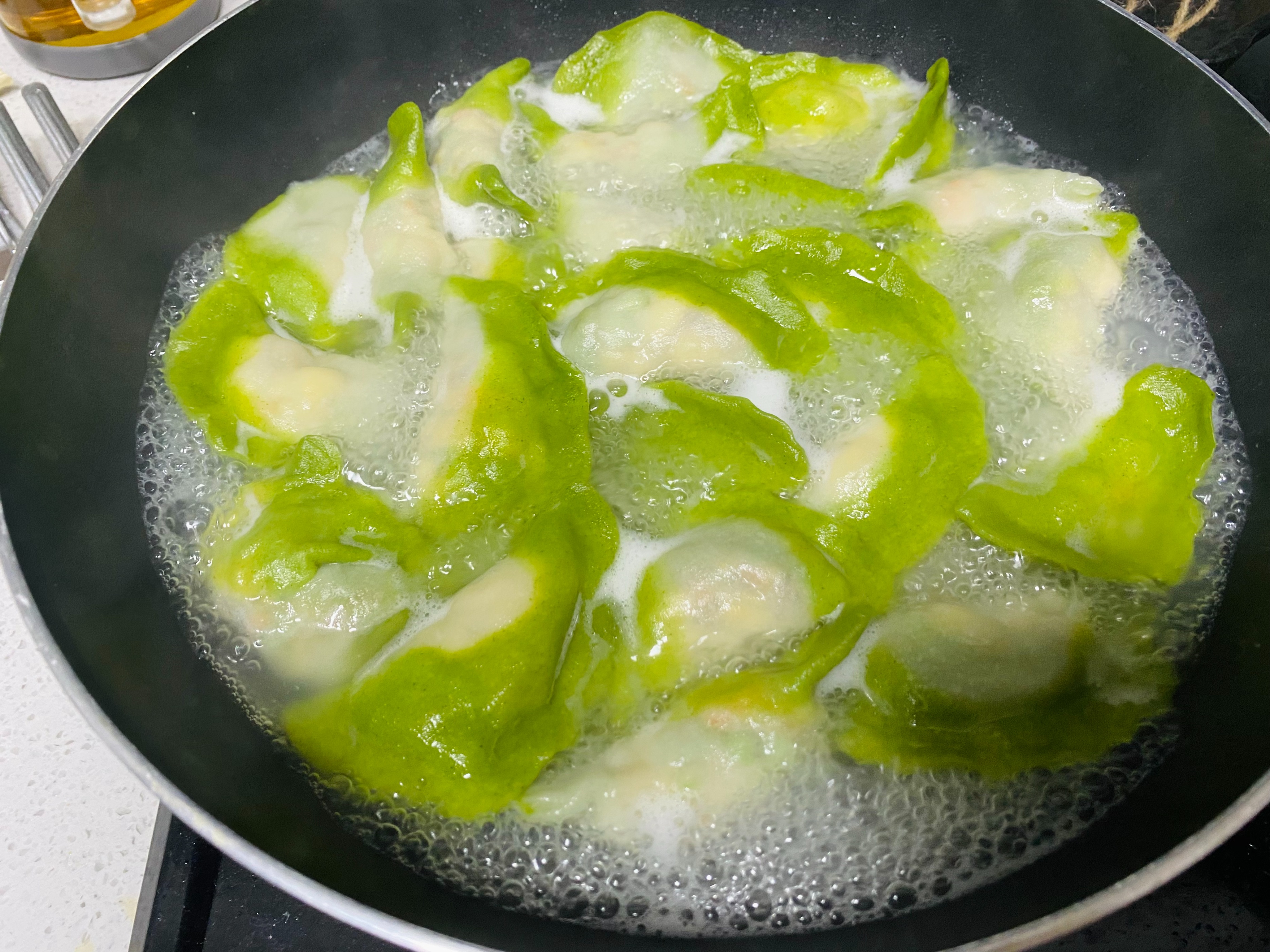 千元级厨师机的性价比之王——长帝企鹅顶顶,揉面、打发不用手