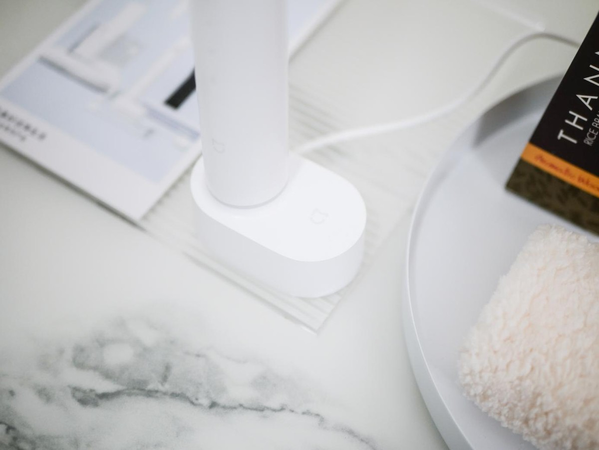 usmile电动牙刷和飞利浦电动牙刷,华为电动牙刷和飞利浦电动牙刷