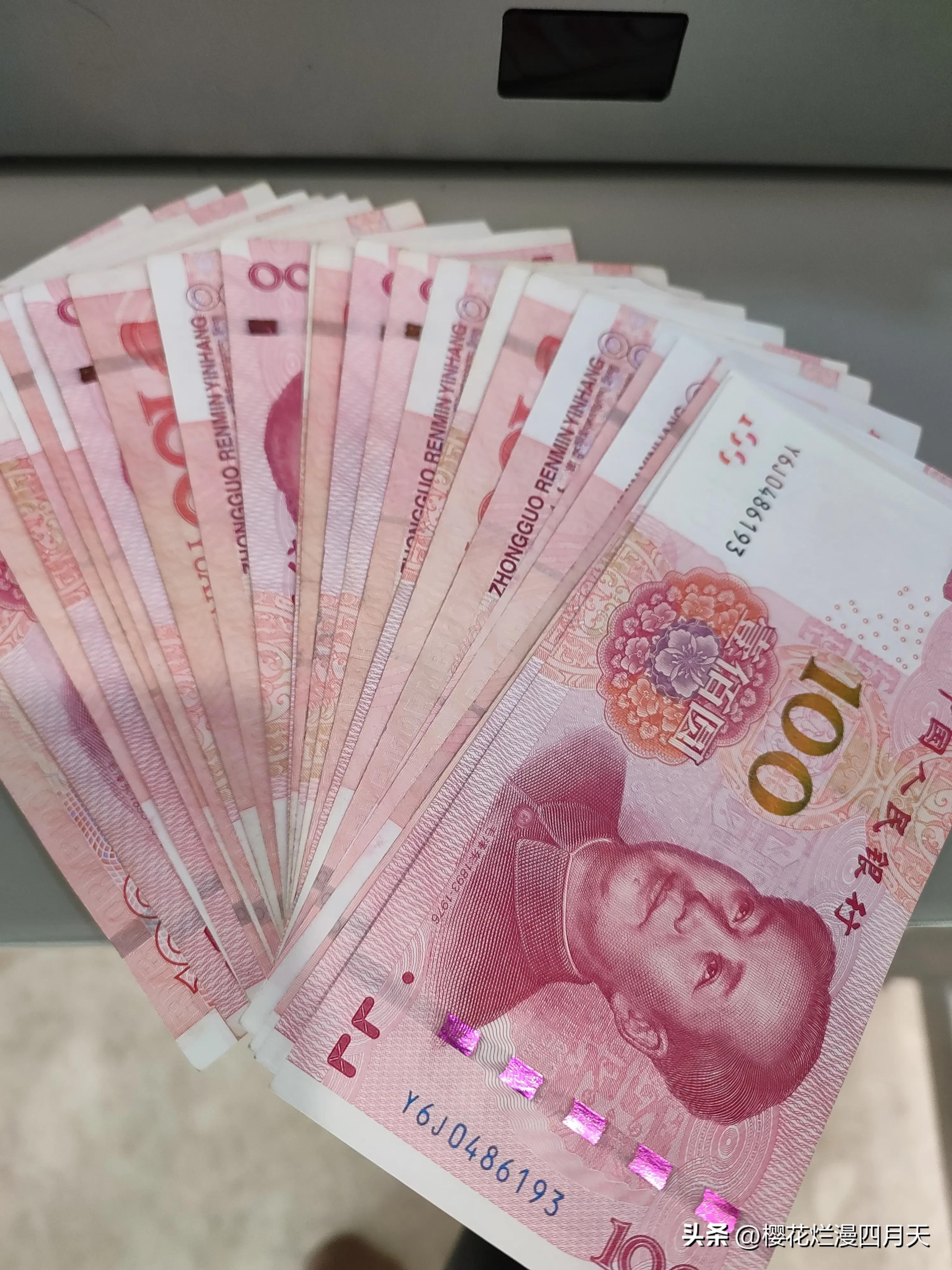 黄金投资还值吗,投资黄金最近涨了多少