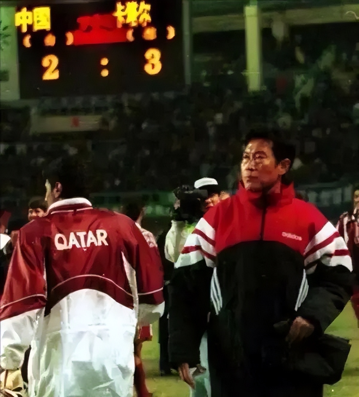 李铁,对得起我们吗?XXX,退钱