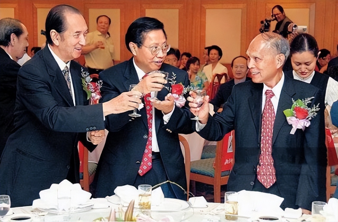 豪门家族的丑闻完整视频,豪门丑闻新闻