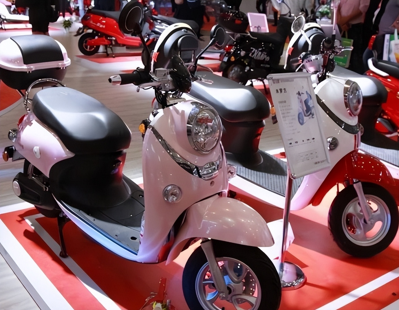 1500电动车价格表,1500元的电动车出厂价是多少