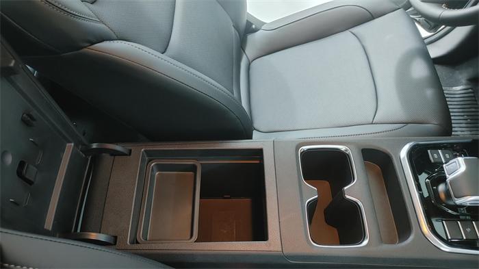 全新一代铃拓pk国产皮卡车,全新江铃铃拓