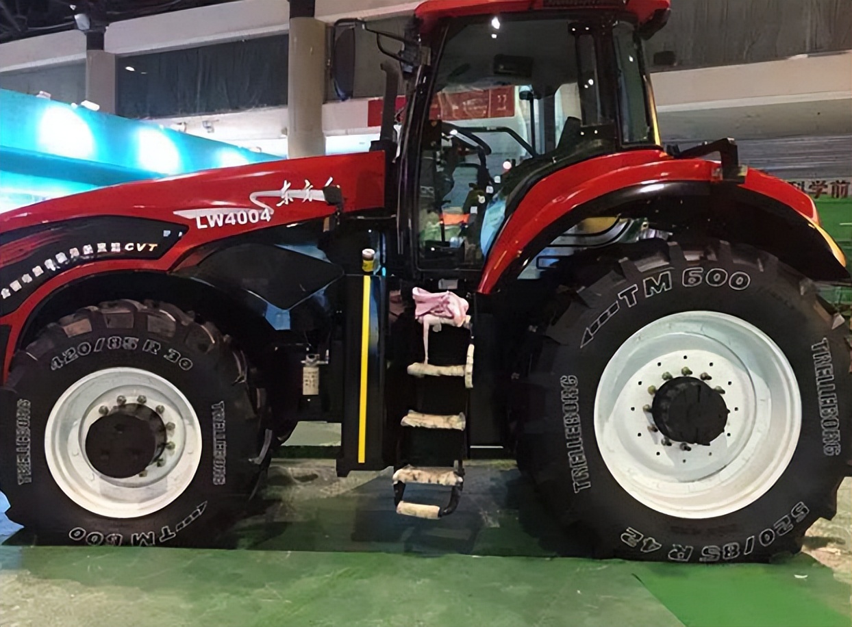 中国东方红拖拉机多少钱一台,中国东方红拖拉机704多少钱