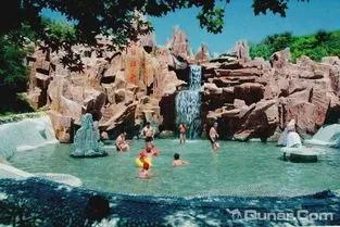 龙商牵手鸿缘——安波鸿缘温泉山庄成大连黑龙江商会员活动基地