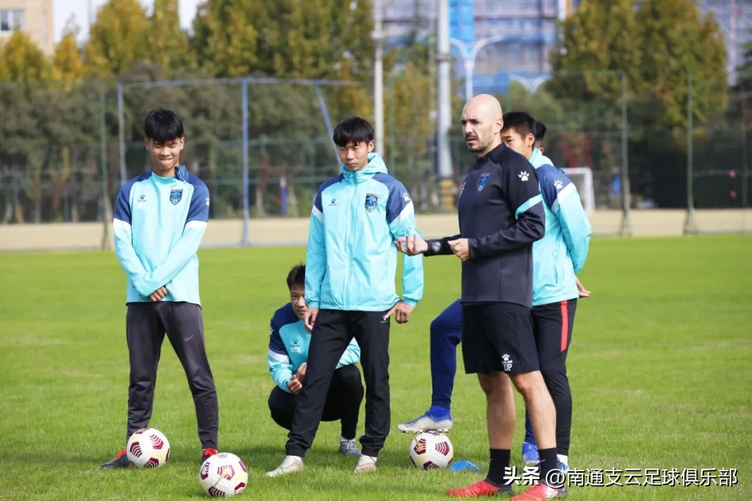 帕特里西奥加盟哪个队,帕特里西奥高光时刻