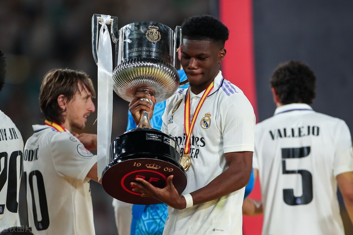 加盟皇马需要什么条件,加盟皇马今夏