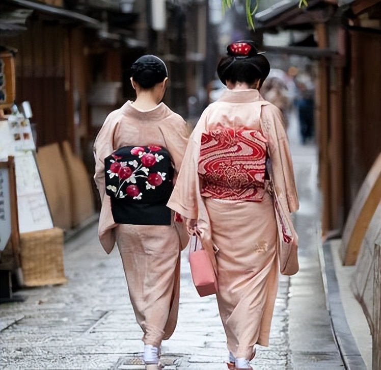 为什么日本女性很少得妇科病？医生：或与这4种生活习惯有关系