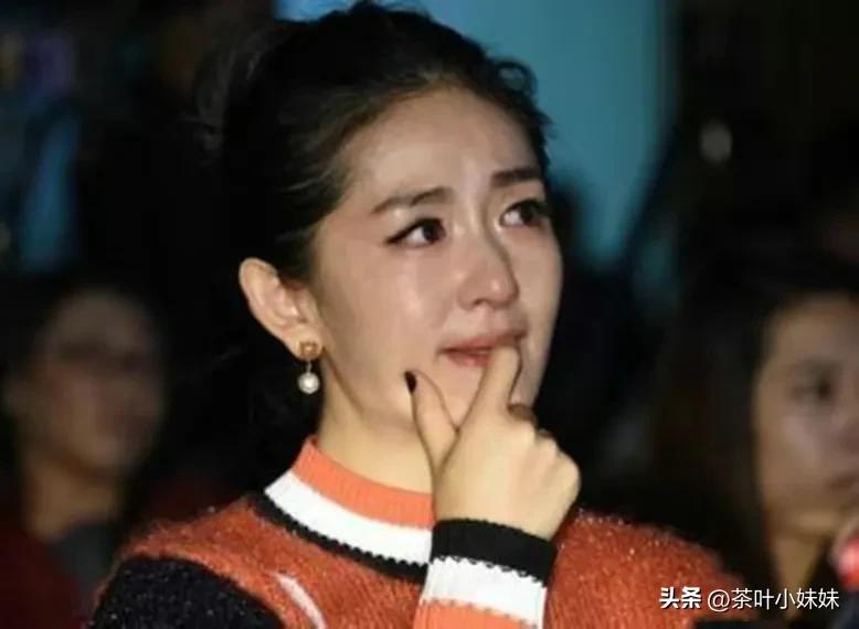 谢娜谁红谁跟谁玩,谢娜谁红跟谁玩素颜落泪惹人心疼