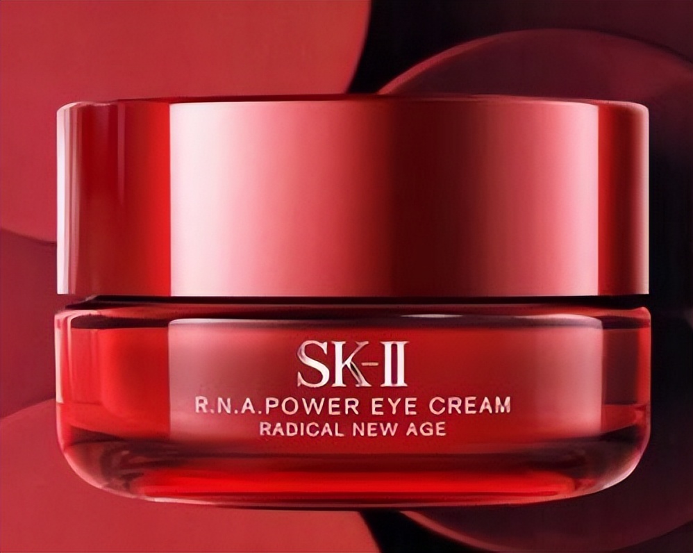 哪款眼霜可以改善细纹浮肿黑眼圈,能解决干纹细纹的眼霜