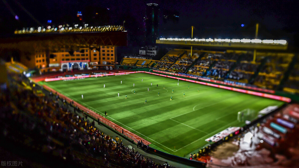 2万亿大概有多少吨,2万亿元人民币是多少吨