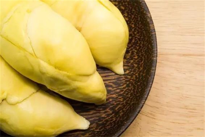 榴莲没熟怎么保存能快速熟,榴莲没熟剥开了怎么存放熟得快