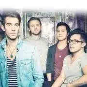 10首让人听了直接泪目的英文歌,十首让人听了泪奔的英文歌