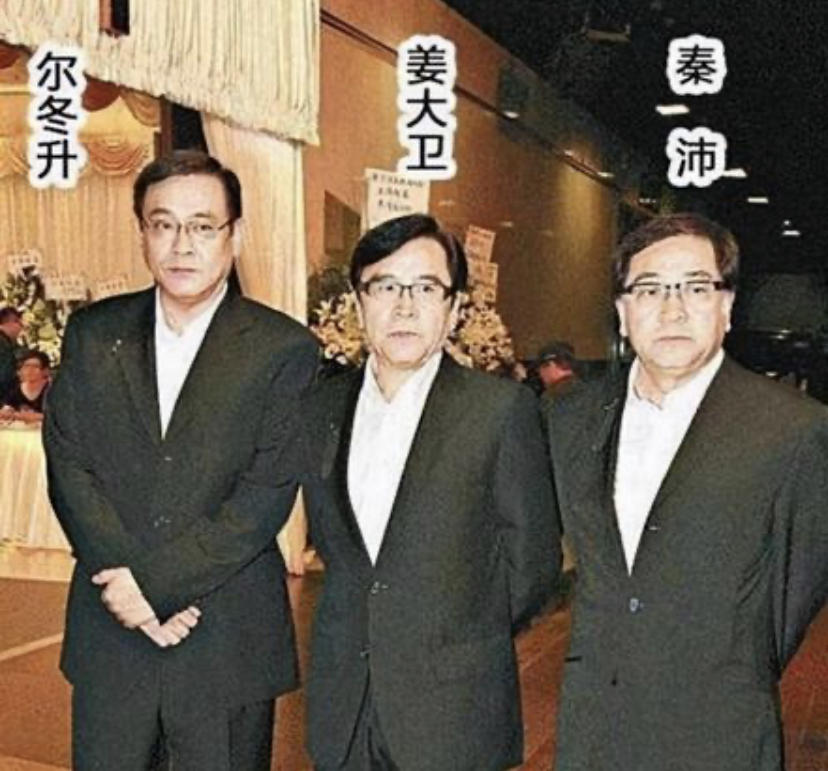 娶小三十岁妻子,娶小三十岁的妻子