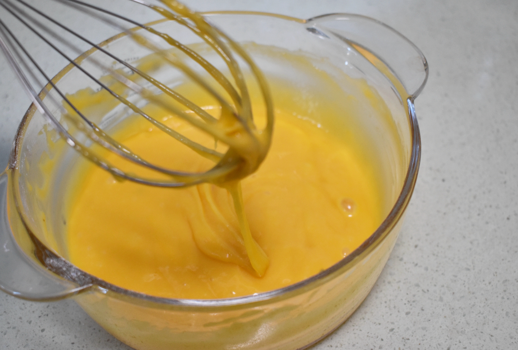 蓬松柔软的蛋糕该怎么做,用烤箱怎么做蛋糕蓬松柔软