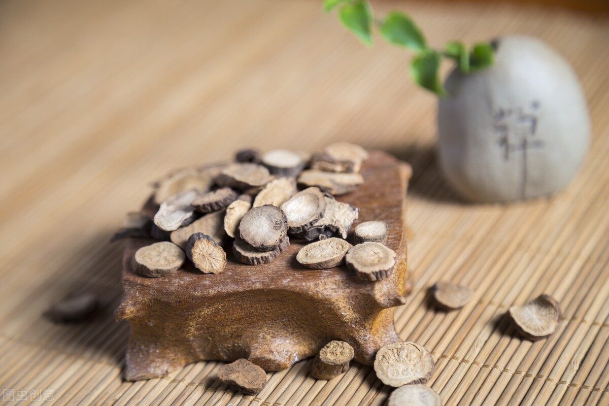 子宫腺肌瘤喝中药能消吗,查出子宫腺肌症