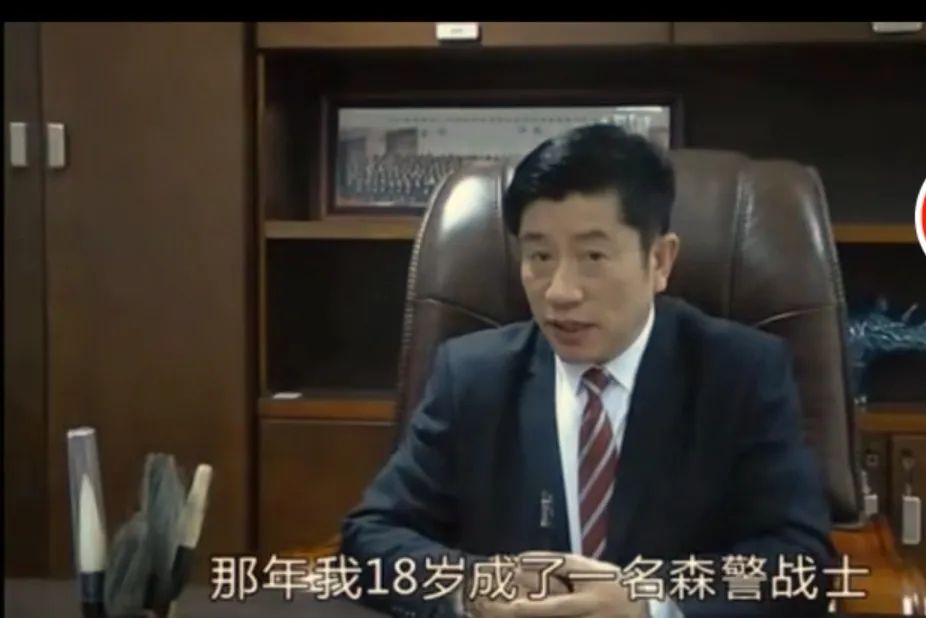 182万买手机靓号，诈骗13亿入狱，“万里大造林”的*相贵陈**，东山再起