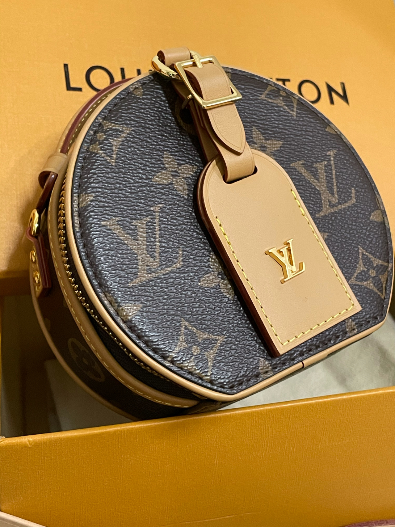 lv冷门包型,lv大包经典款对比