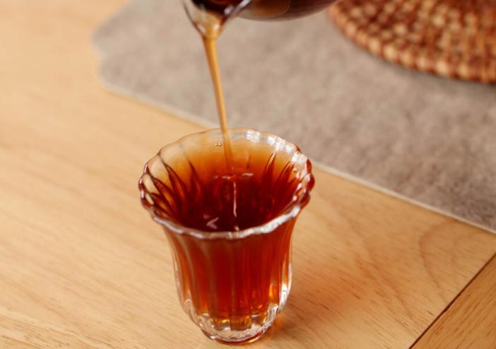 网上卖的茶叶为什么那么便宜,网购茶叶和实体店哪个更靠谱