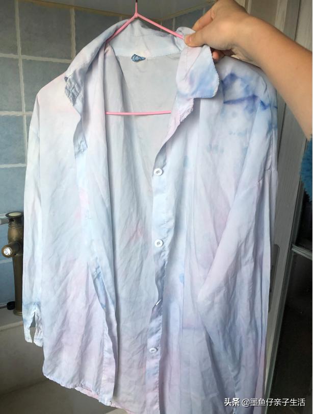 染色的白衣服怎么恢复白色,怎样使染色的衣服恢复原样