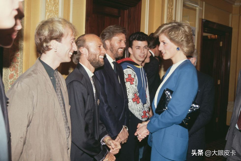 戴安娜王妃最美的十张照片,戴安娜年轻时的照片