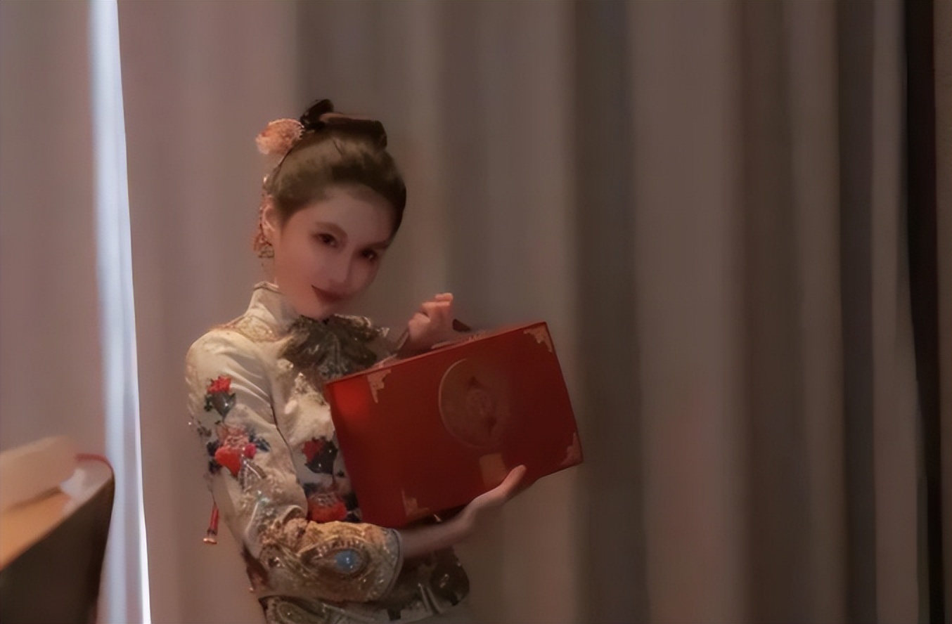 赵本山女儿球球答谢宴视频,赵本山评价女儿球球