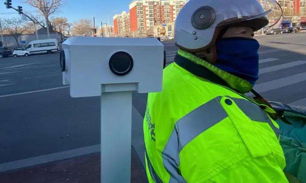 法律科普：砸了摄像头，难道就能不交停车费？