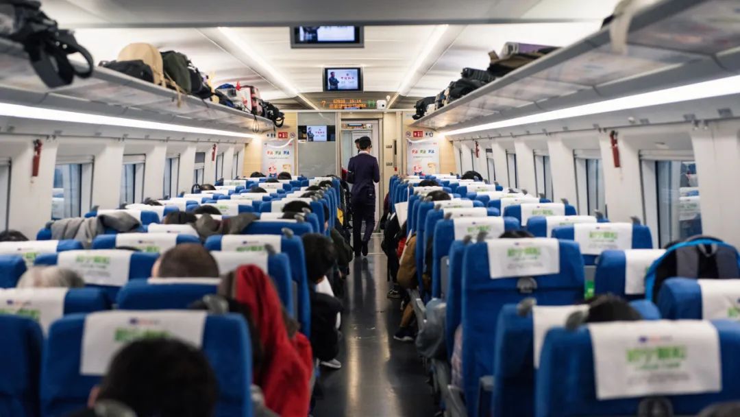 高铁abcdf为什么没有e座,高铁座位为什么只有abcdf没有e