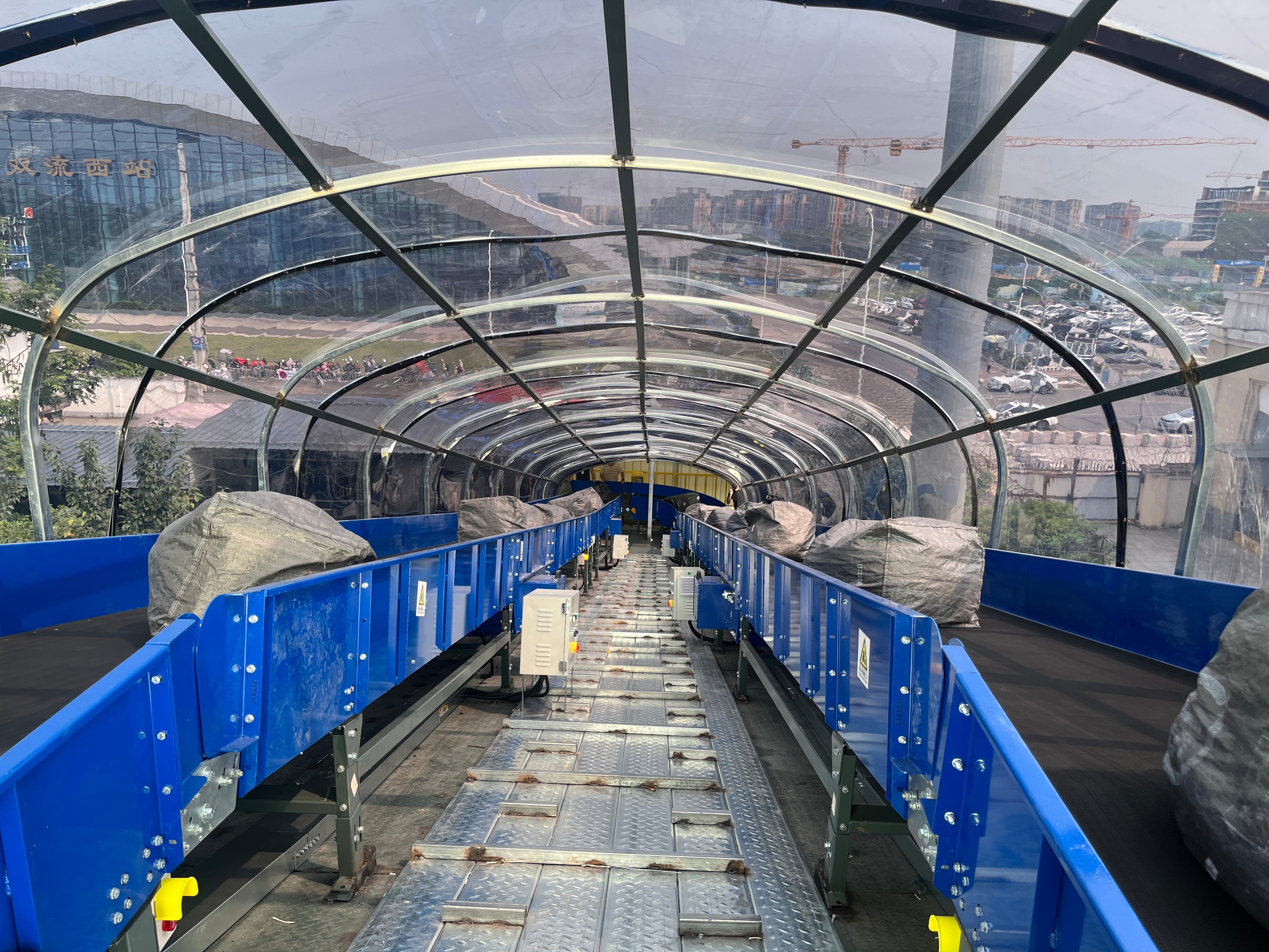 成都至昆明的高铁列车时刻表,成都至西昌高铁首发